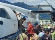 Penjemputan Lukas Enembe Diwarnai Protes Simpatisan