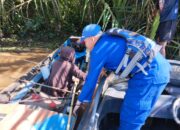 Personel Ditpolairud Sampaikan Imbauan Keselamatan Kepada Nelayan Batanjung