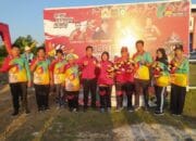 Raih Medali Emas Pertama untuk Pulang Pisau, Siska Berjaya di Cabor Panahan Jarak 70 Meter
