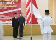 50 Peserta Pengibar Bendera Paskibraka Resmi Dikukuhkan