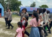 Trauma Healing, Polwan Polda Kalteng Kembali Ajak Anak-anak Terdampak Unras Bermain