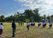 Satgas Yonif Raider 631 Antang Gelar Upacara Bendera Di SD Inpers Kampung Nayaro