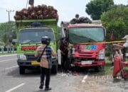 Mobil Patroli Polisi Tabrak Truk Parkir, Ini Penyebabnya