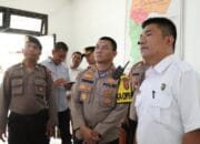 Kapolres Barsel AKBP Yusfandi Usman Dampingi Tim Itwasda Polda Kalteng Pengecekan Pos Pengamanan KPU dan Bawaslu