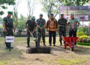 Pangdam XII/Tanjungpura Mayjen TNI Iwan Setiawan dan Wagub Edy Pratowo Letakkan Batu Pertama Pembangunan Kodam Kalteng
