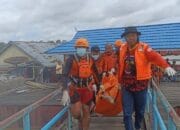 Tim Sar Gabungan Temukan Satu Korban Tenggelam Akibat Perahu Terbalik