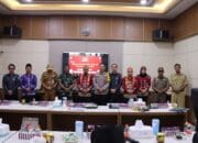 Sat Pol PP Dan Damkar Kapuas Hadiri Undangan Lintas Sektoral di KPU 