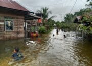 Banjir di Desa Matabu Sudah Sepinggang Orang Dewasa