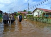 DAS Barito Mulai Meluap, Kapolsek Dusut Patroli Antisipasi Banjir
