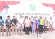 Hadiri Deklarasi Pemilu Damai 2024 Melalui Jalan Sehat, Ini Harapan Pj Bupati Pulpis Nunu Andriani Kepada Masyarakat