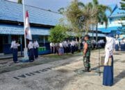 Babinsa Koramil : Wasbang Ditanamkan ke Siswa SMPN 1 Barabai