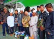 Bupati Kotim Berikan Bantuan ke Korban Kebakaran di Samuda