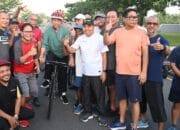 Presiden Joko Widodo Gowes Sepeda Bambu