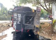 Alami Kecelakaan Lalu Lintas, Truk Aspal Terbalik