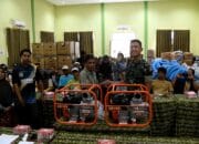 Serahkan Bantuan Pompa Air, Ini Pesan Dandim 1002 HST Kepada Petani