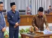 Waket II Sastra Jaya Pimpin Sidang Paripurna II DPRD Barito Utara