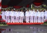 Pj Bupati Barsel, H. Deddy Winarwan Hadiri Peringatan Puncak Hari OTDA ke XXVIII dipusatkan di Surabaya