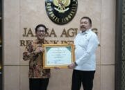 Program JAGA DESA, Jaksa Agung ST Burhanuddin Terima Penghargaan dari Kemendes PDTT