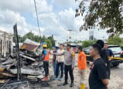 11 Unit Ruko Terbakar, Kapolres Lamandau Ikut Olah TKP Kebakaran