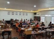 KPU Libatkan Puluhan Warga pada Penyortiran, Pelipatan dan Penghitungan surat suara