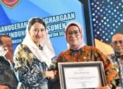 Pemko Palangka Raya Raih Anugerah Pasar Tertib Ukur 2024, Pj Wali Kota: “Ini Motivasi untuk Terus Berinovasi”