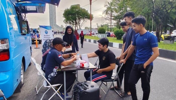 BNN Kota Palangka Raya Kampanyekan Bahaya Narkoba dan Gaya Hidup Sehat di Car Free Day