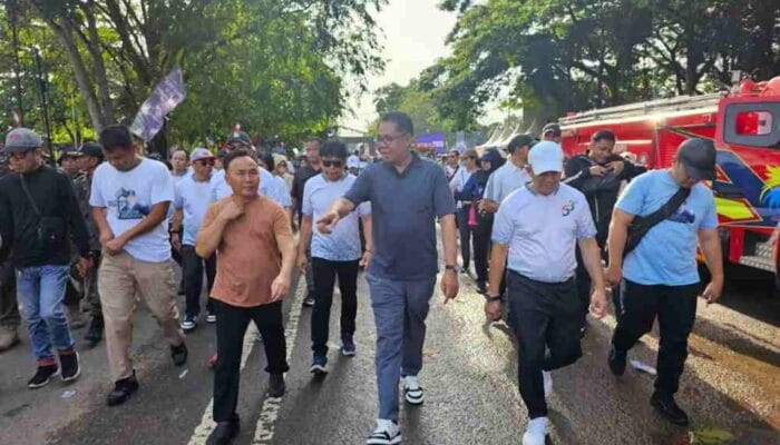 HUT ke-63 Bank Kalteng, Dislutkan Ikut Fun Walk Bersama Ribuan Warga Kapuas