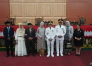 DPRD Gelar Paripurna Penyampaian Visi dan Misi Wali Kota dan Wakil Wali Kota Palangka Raya Periode 2025-2030
