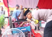 Salurkan Kursi Roda Dari Kapolda, Kapolres Kobar: Bukti Nyata Polri Hadir Untuk Masyarakat