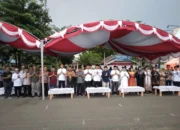 Dongkrak Pelaku UMKM Lokal, Pasar Ramadan 1446 H di Kuala Kapuas Resmi Dibuka Wabup