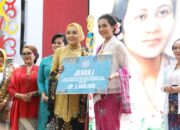 Pemprov Kalteng Gelar Fashion Show, Ketua TP-PKK Aisyah Thisia: Pentingnya Semangat Kartini di Tengah Perubahan Zaman.