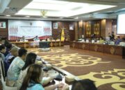 Hari Jadi ke-68 Kalteng dan HUT ke-80 RI, Plt Sekda Leo Dorong Kolaborasi di Rapat Turnamen Olahraga