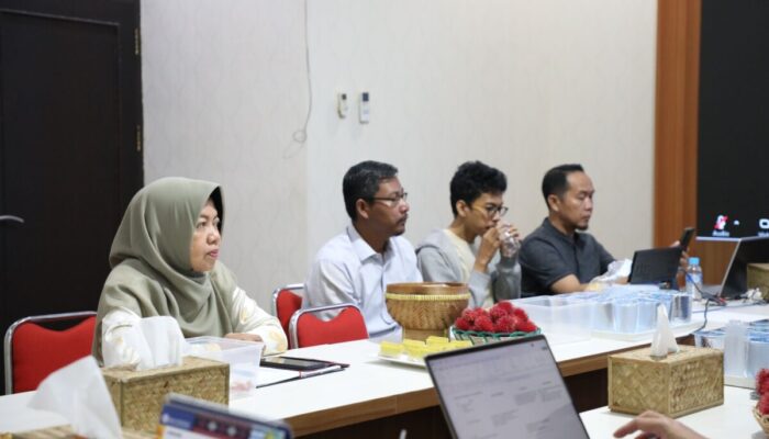 Dinas TPHP Kalteng Pimpin Rapat Pengawasan Program Cetak Sawah, Dorong Sinergi Lintas Sektor