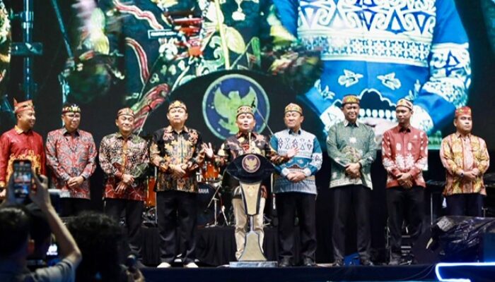 Gubernur Agustiar Sabran Resmi Tutup FBIM dan Kalteng Expo 2025