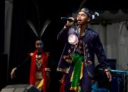 Lomba Karungut Meriahkan Festival Budaya Isen Mulang 2025 di Palangka Raya