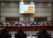 Rapat Bersama Komisi III DPR RI, JAM-Datun Tegaskan Komitmen Penegakan Hukum
