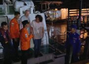 Kapal Wisata Alami Kebocoran di Perairan Tanjung Puting, Tim SAR Berhasil Eavakuasi WNA