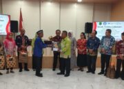 Disdik Kapuas Gelar Sertijab dan Pisah Sambut