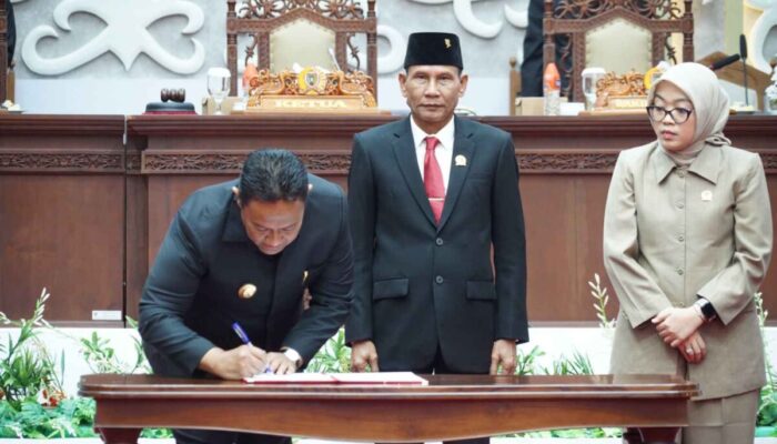 Sinergi DPRD dan Pemprov, Dua Raperda Strategis Disahkan