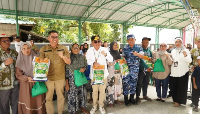 Pasar Murah Digelar di Seruyan, Gubernur Kalteng Gratiskan 600 Paket Sembako”