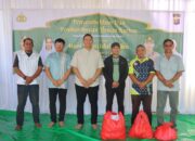 Berkah Idul Adha 1446 H, Kapolres Kobar Bagikan Daging Qurban Untuk Wartawan