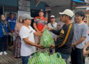 Salurkan Puluhan Paket Sembako untuk Korban Kebakaran Puntun, Okki: Bentuk Kepedulian Bersama Forum Relawan Pemadam