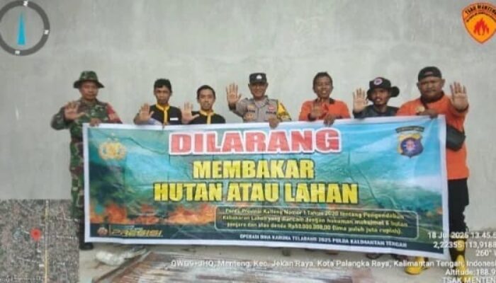 Cegah Karhutla, Polsek Pahandut Libatkan Warga Bentangkan Imbauan