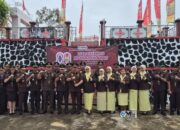Tabur Bunga di TMP Puruk Cahu, Kejari Mura Peringati Harlah ke-80 Kejaksaan RI