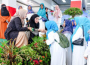 Pengajian Akbar Maulid Nabi di Istana Isen Mulang, Spirit Muslimah Kalteng Menggema