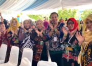 Ketua Dekranasda Mura Warnita Hadiri Puncak HUT Dekranas ke-45 Tahun 2025