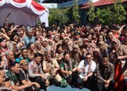 Berikan Motivasi dan Dukungan kepada Siswa, Gubernur Agustiar Sabran dan Kapolda Kalteng Kunjungi SMAN 1 Sampit