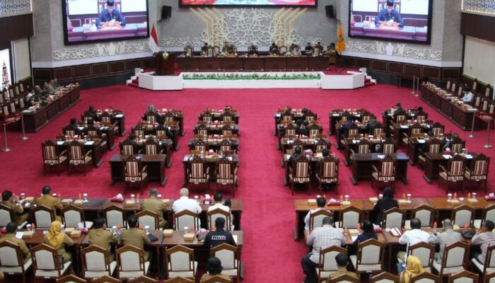 DPRD Kalteng Gelar Paripurna Bahas Nota Keuangan dan Raperda APBD 2026