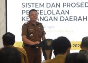Pemkab Kapuas Gelar FGD Kolaborasi UNPAD, Sekda Usis: Jalankan Pengelolaan Keuangan Secara Transparan, Akuntabel, dan Efisien