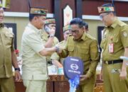 Apresiasi Pemprov Kalteng, Bupati Mura Heriyus Terima Hibah Peralatan Pengelolaan Sampah